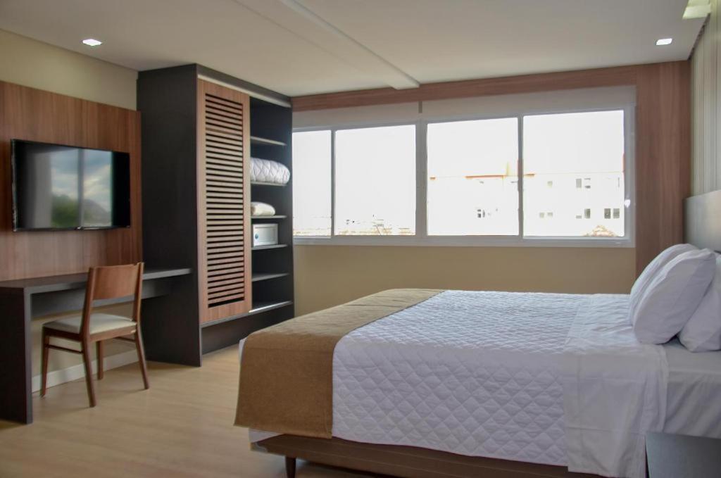 M Tower Hotel بيلوتاس المظهر الخارجي الصورة