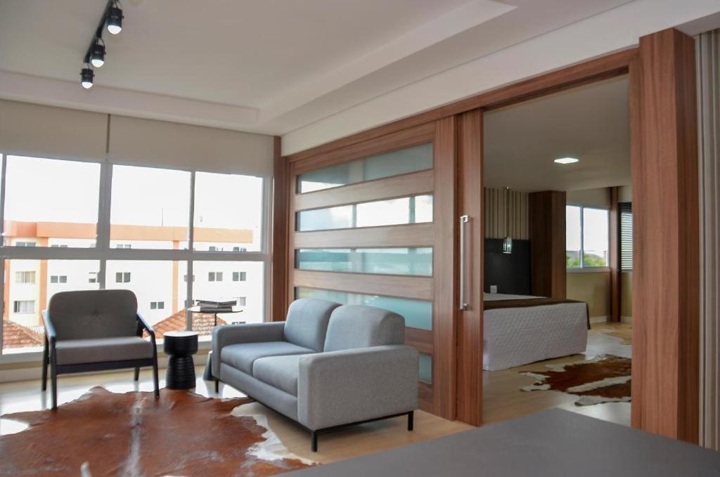 M Tower Hotel بيلوتاس المظهر الخارجي الصورة
