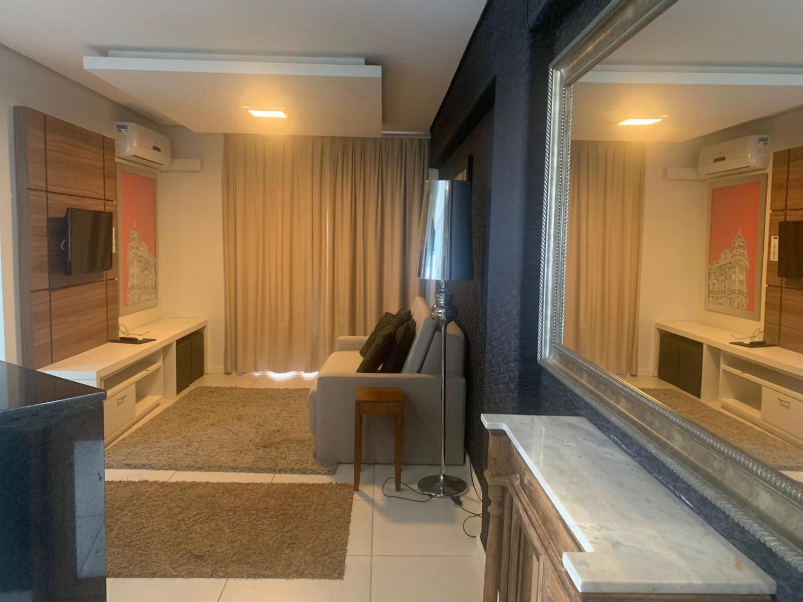 M Tower Hotel بيلوتاس المظهر الخارجي الصورة